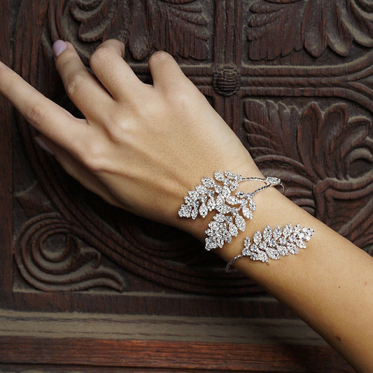 Clara Leaf Bracelet Set