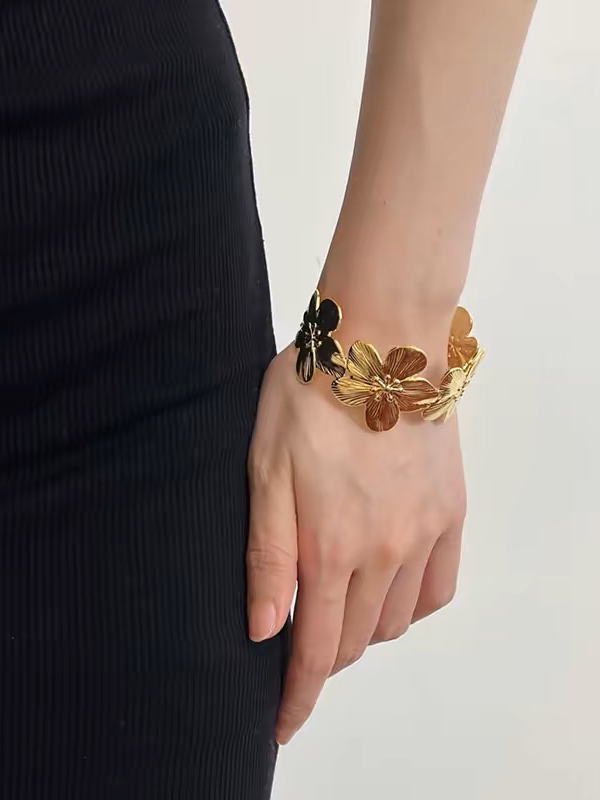 Ruth Bracelet | 24k Gold Plated